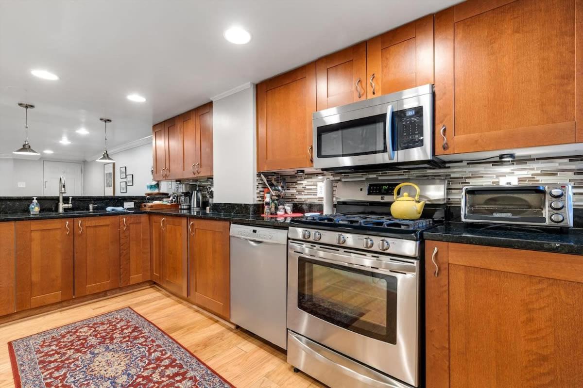 Entire 1-Br Apt In Noma Eckington Washington Ngoại thất bức ảnh